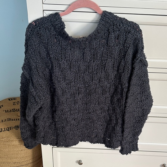 Like new Cozy Free People Gray Knit Sweater - Picture 7 of 7